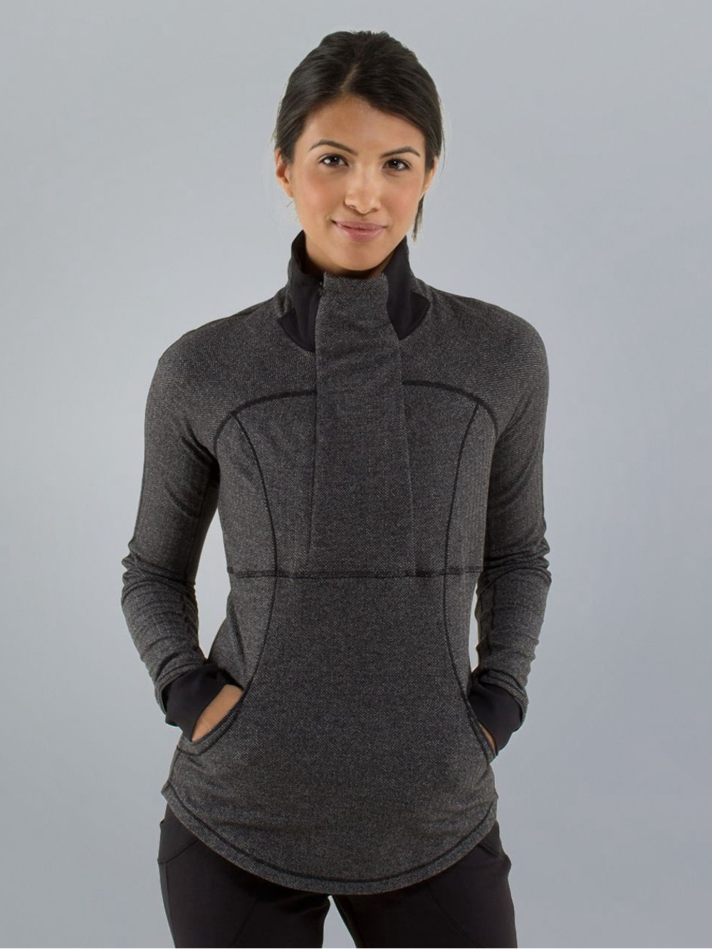 Lululemon Base Runner 1/2 Zip
Heathered Herringbone Heathered Black